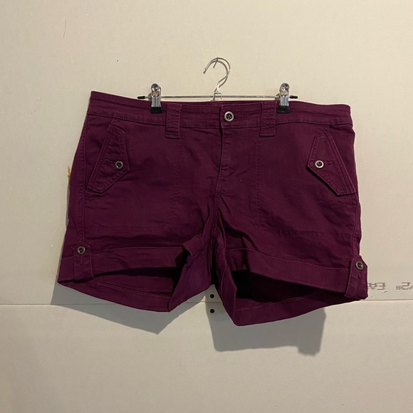 Torrid shorts - Picture 1 of 3